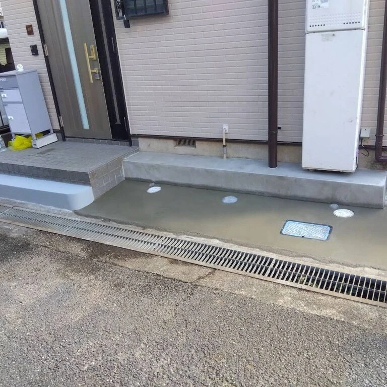 画像7741：花壇を撤去し駐輪スペースに♪横浜市外壁塗装