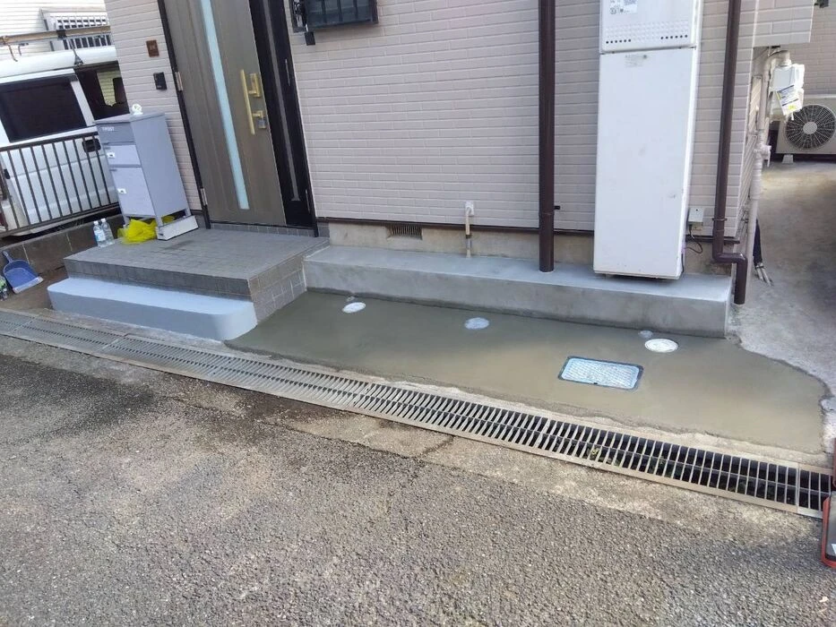 画像7741：花壇を撤去し駐輪スペースに♪横浜市外壁塗装